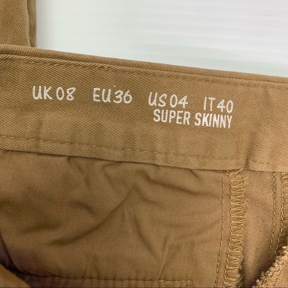 Gap Khakis Pants Size 4 Super Skinny Flat Front Zipper Leg Brown Stretch NWT - Picture 2 of 11